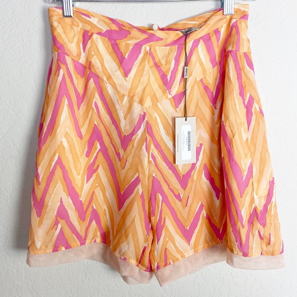 NWT Tucker The Short Shorts Silk Small Pink Orange - Picture 1 of 7